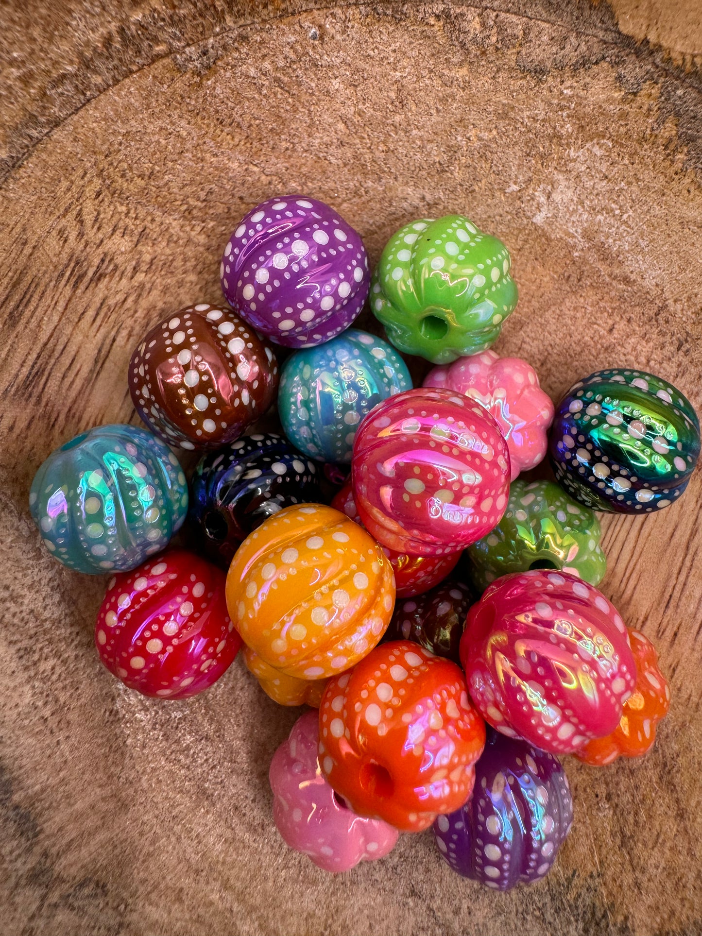 Mix Color Spotted Pumpkin Beads