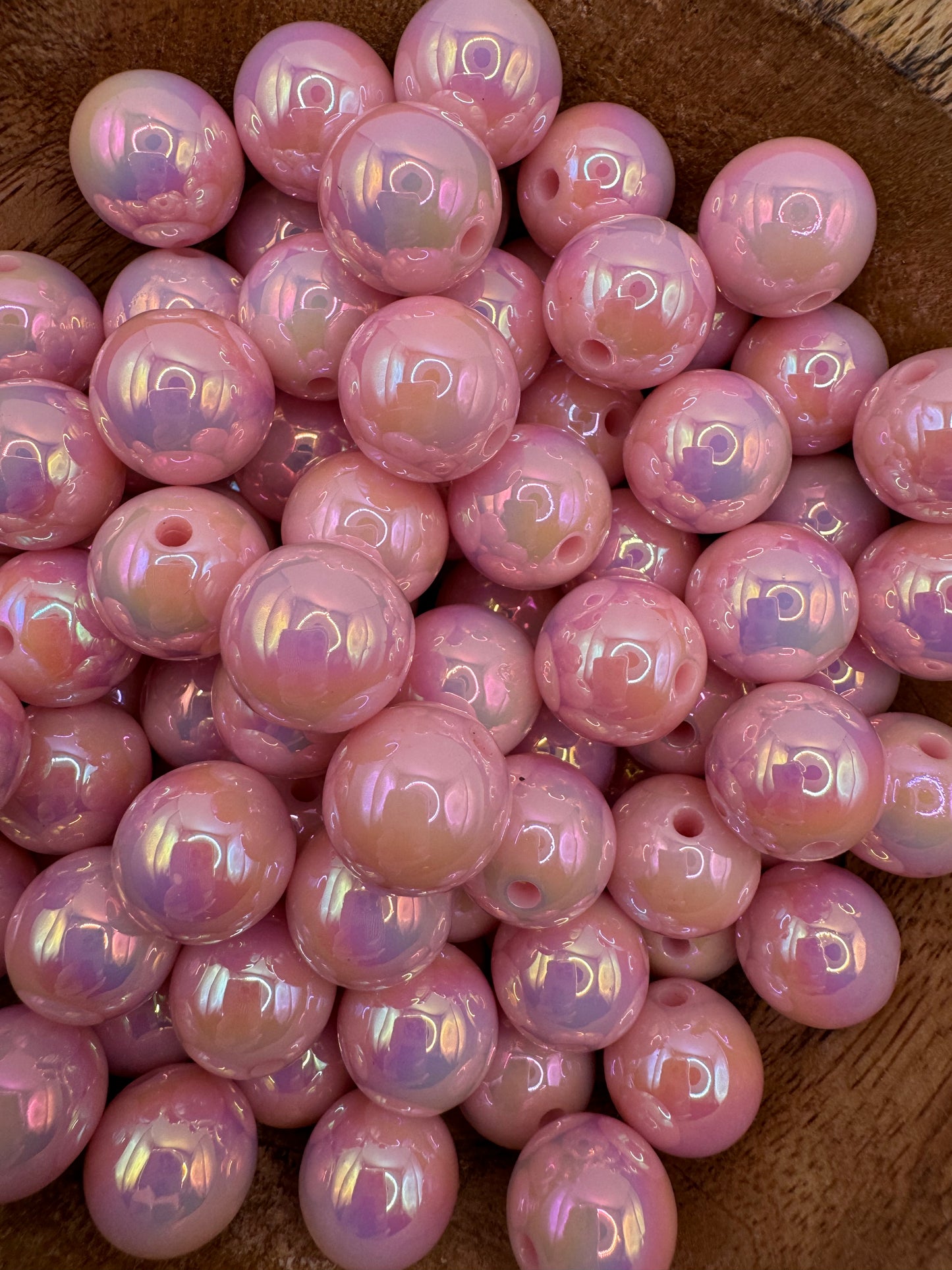 15mm Pink Iridescent Bead
