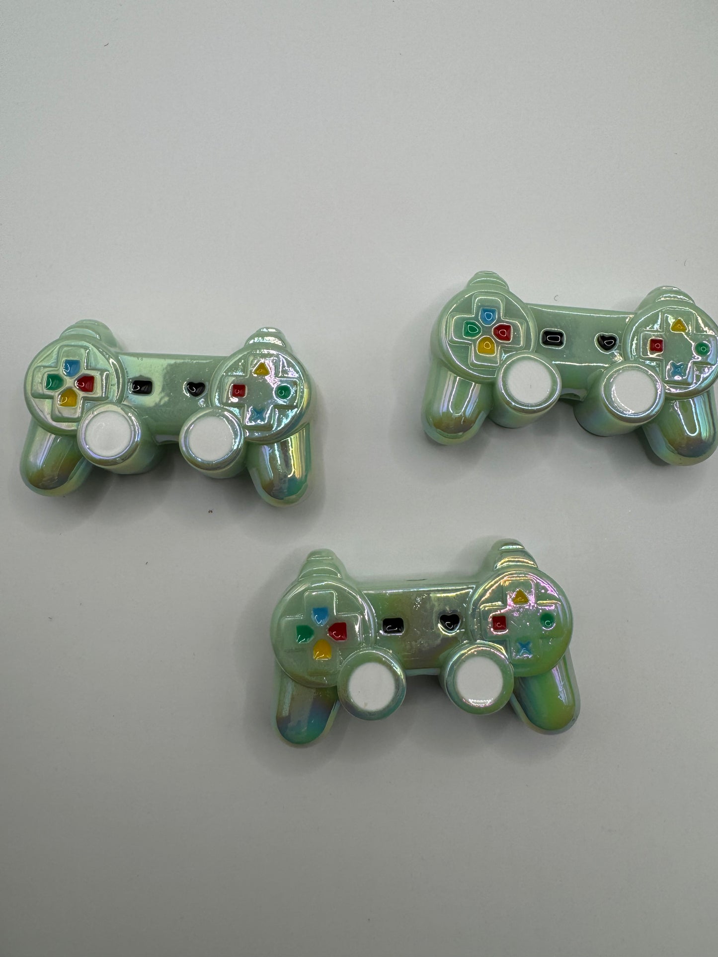 Green Game Remote Bead