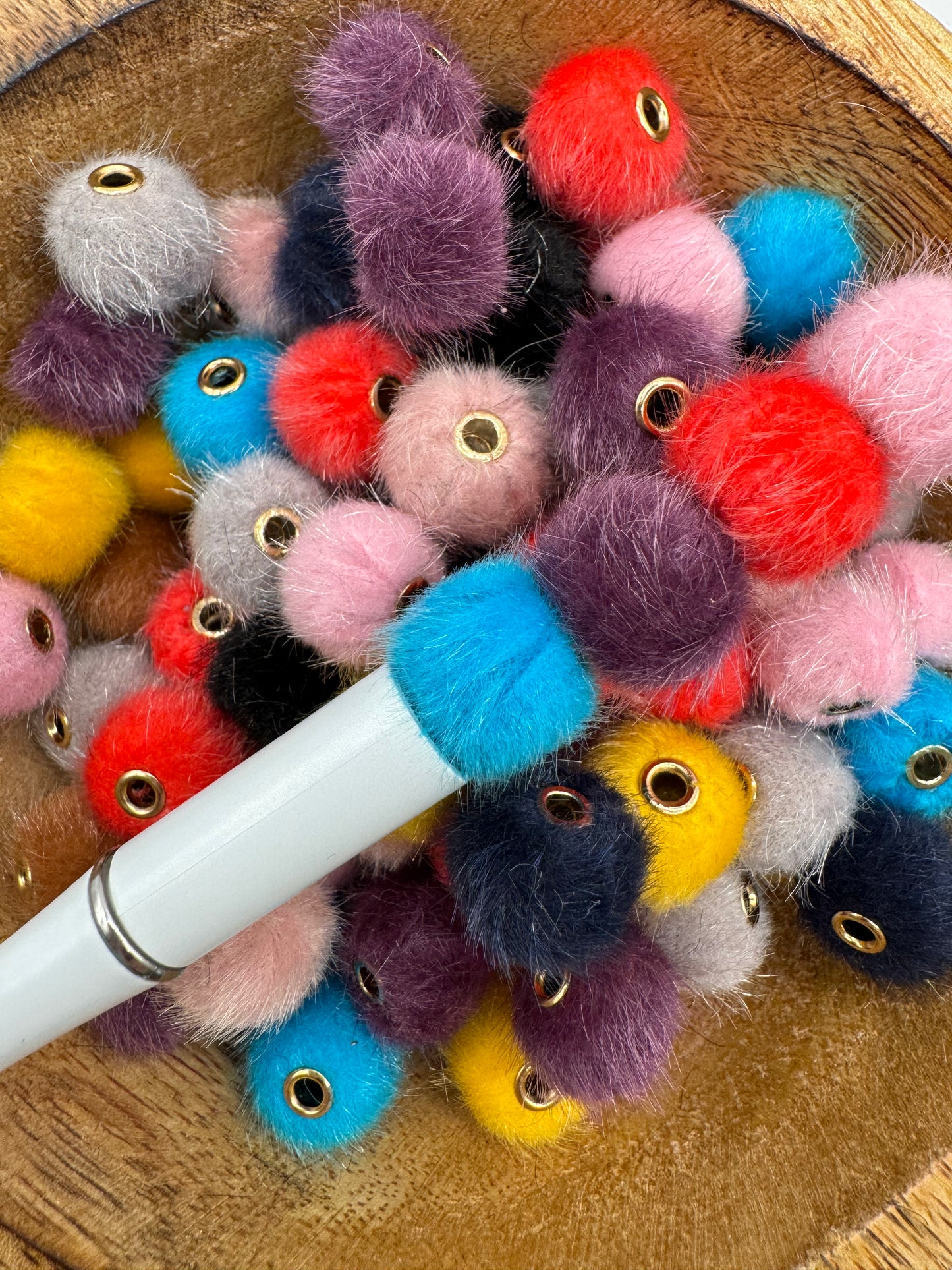 14mm Mix Color Fuzzy Beads