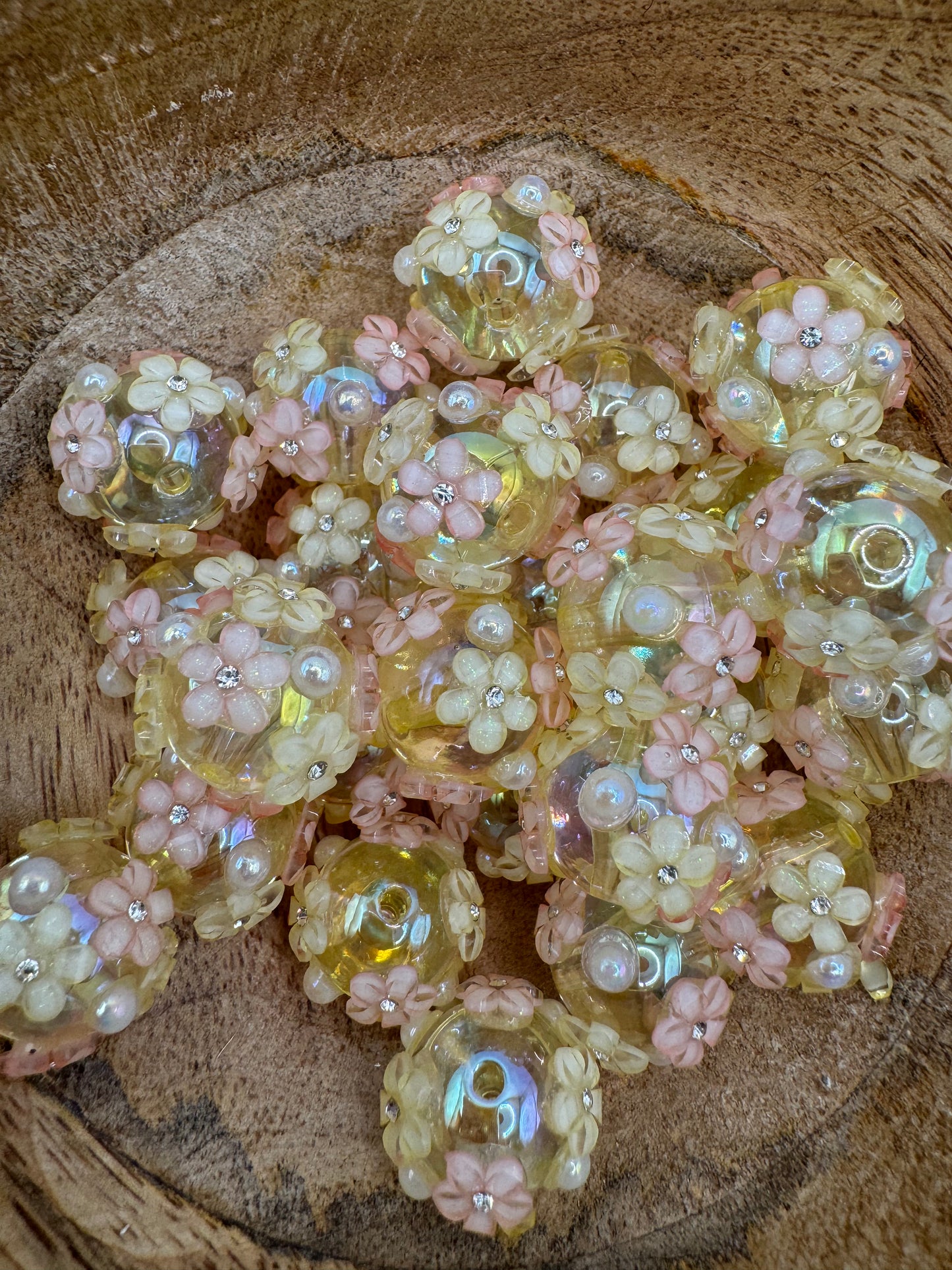Clear Yellow Flower Bead