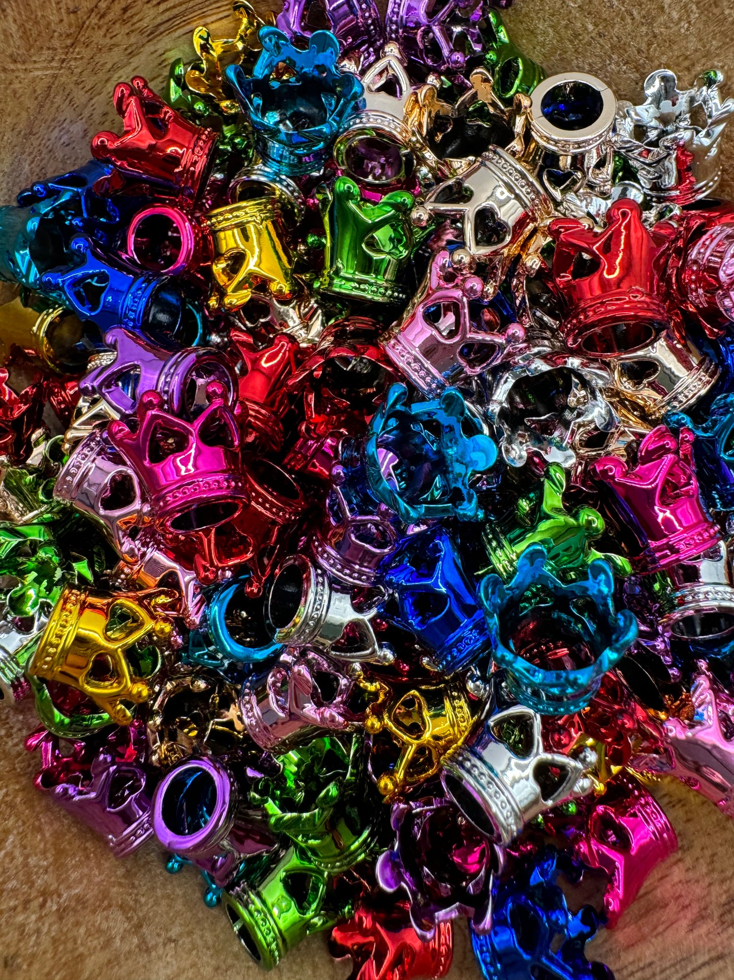 Mix Color Crown Beads