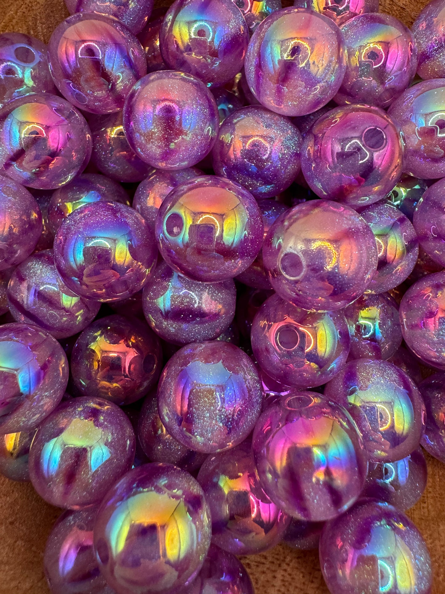 16mm Purple Swirl Glitter Bead