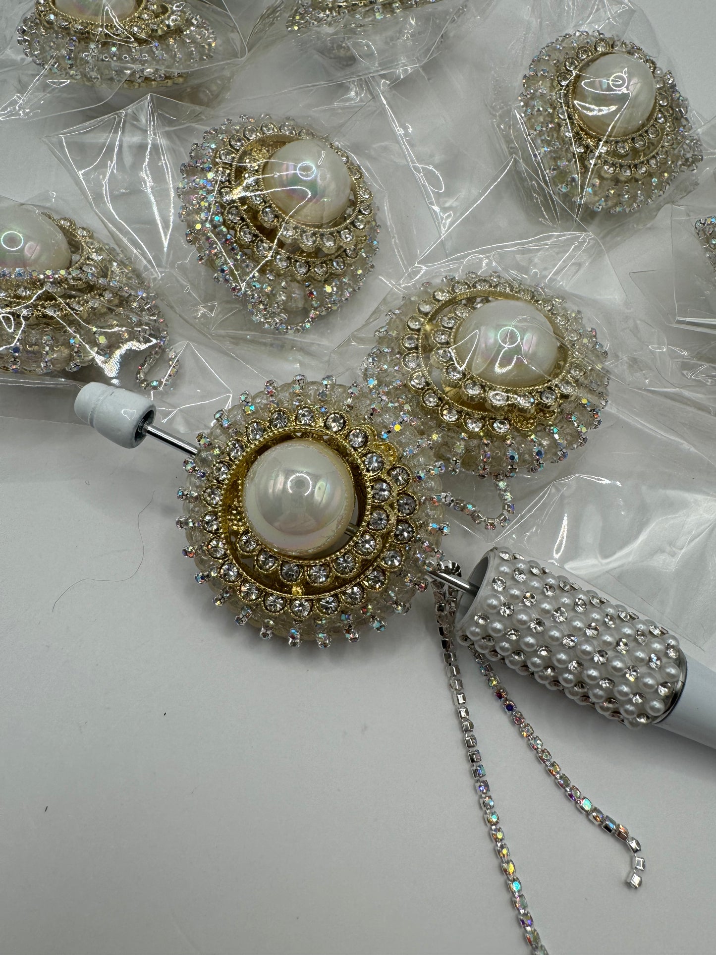 Large Circle With Rhinestone and Pearl Broach