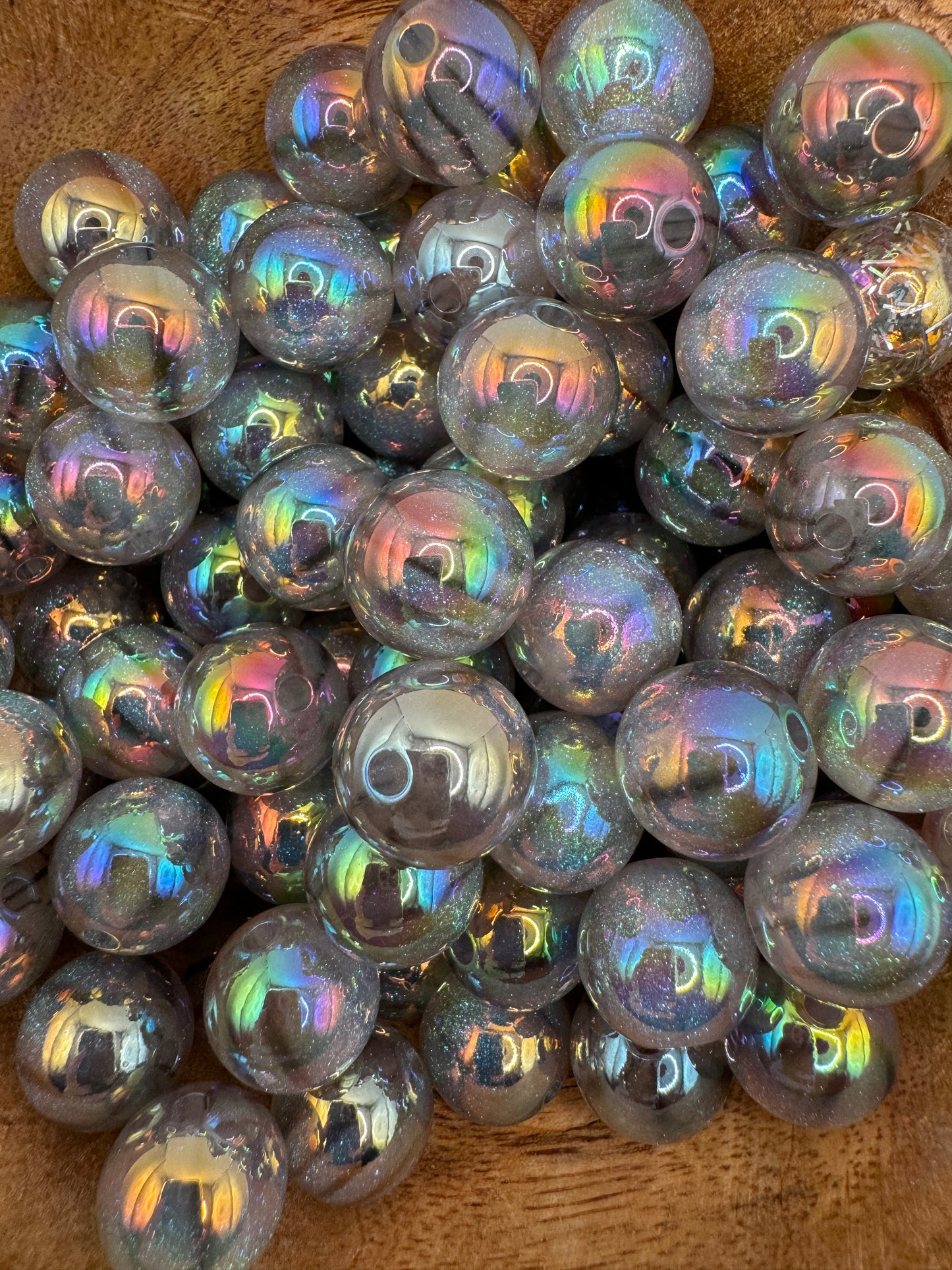 16MM Grey Swirl Glitter Bead