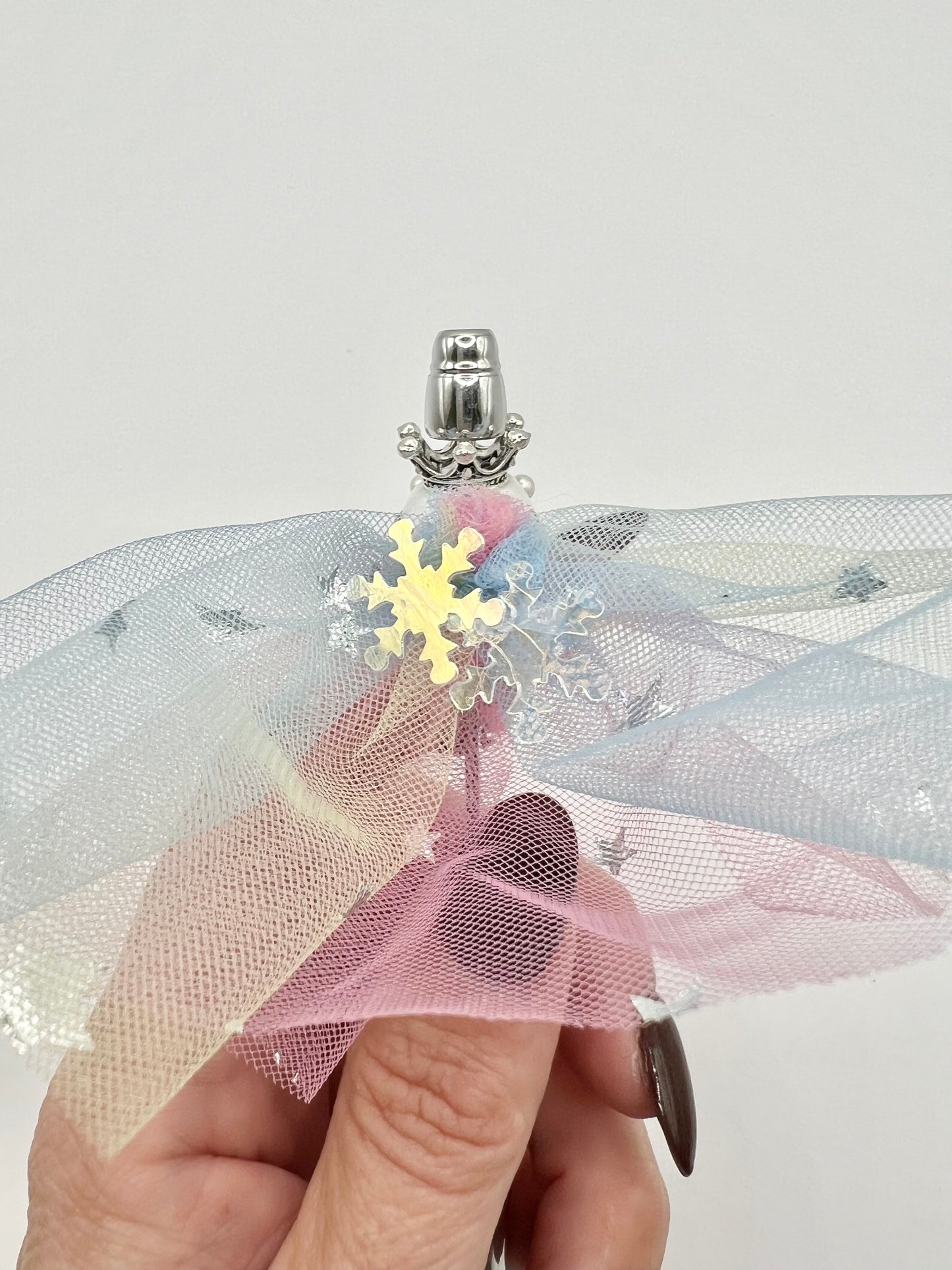 White Resin Bead with Crown and Rainbow Tulle