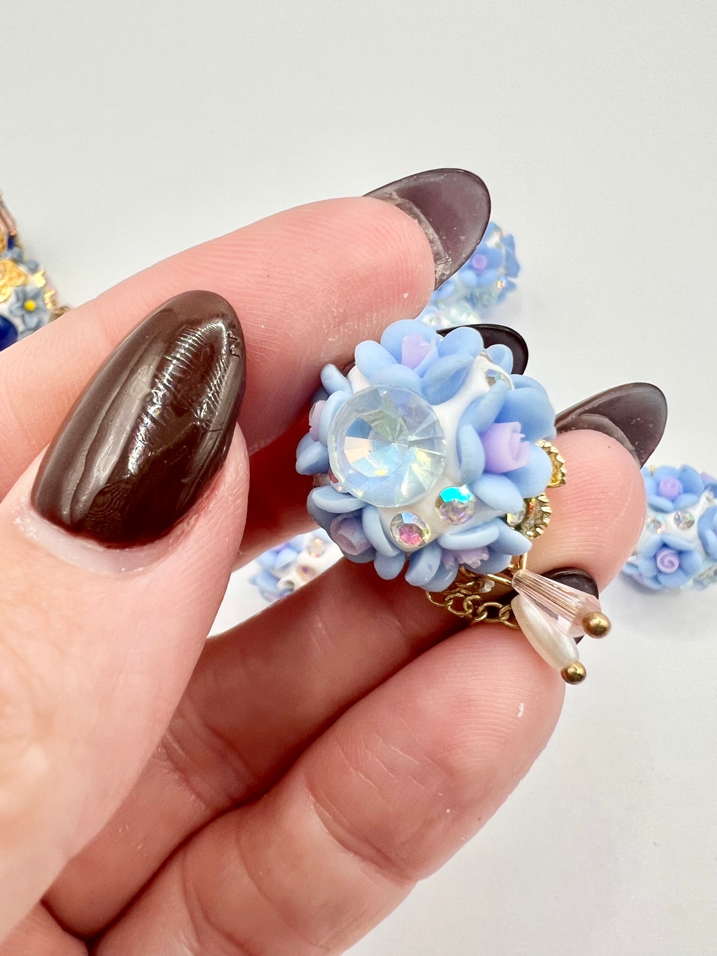 Light Blue Flower with Bow Bead