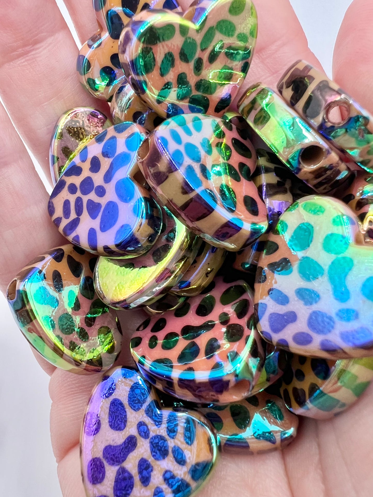 Luminous Cheetah Print Heart Beads