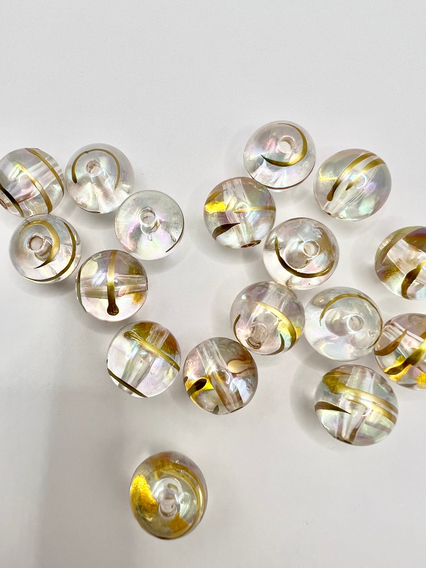 Clear 15.5MM Round Beads with Gold Stripe