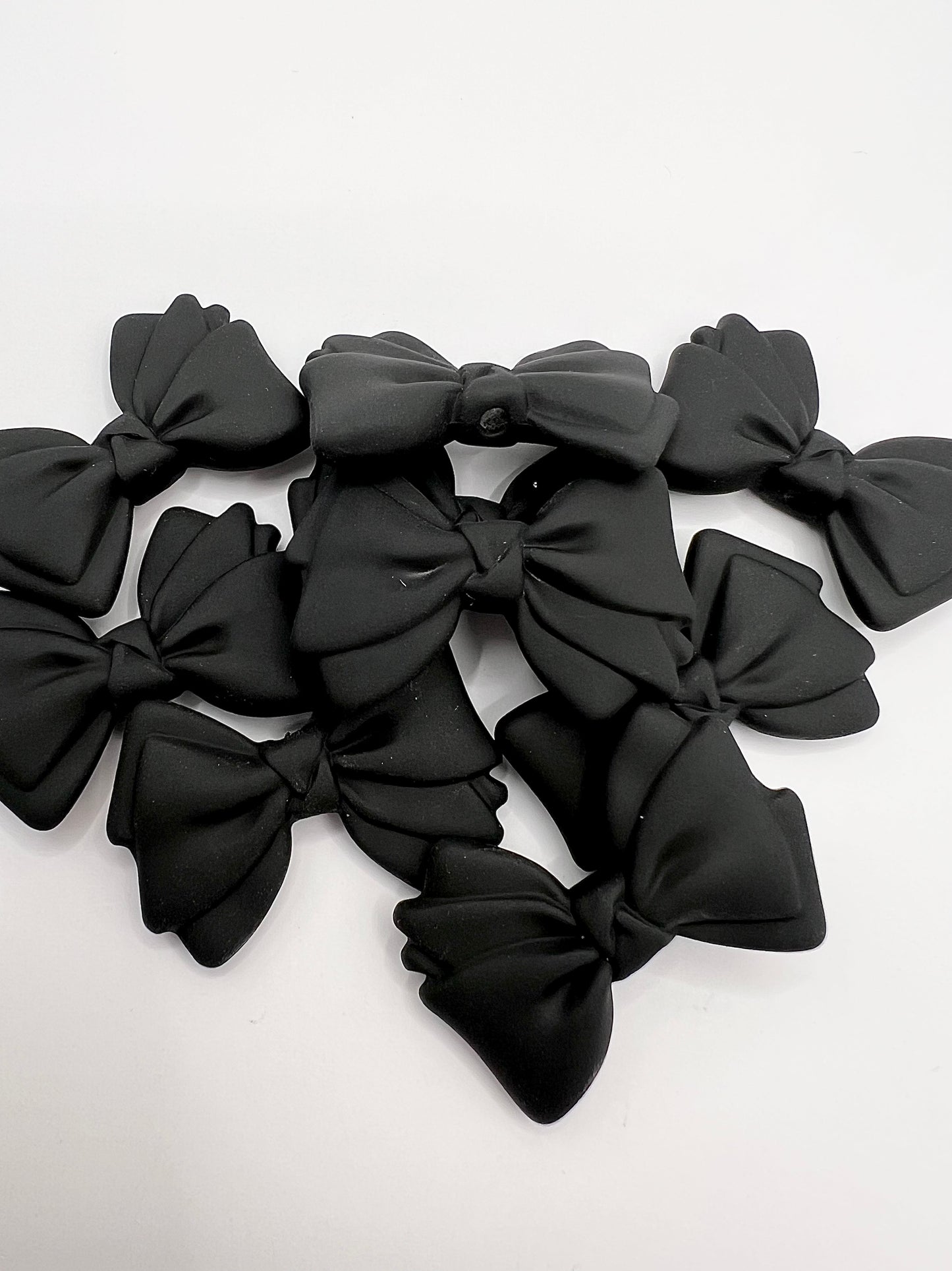 Black Matte Bow