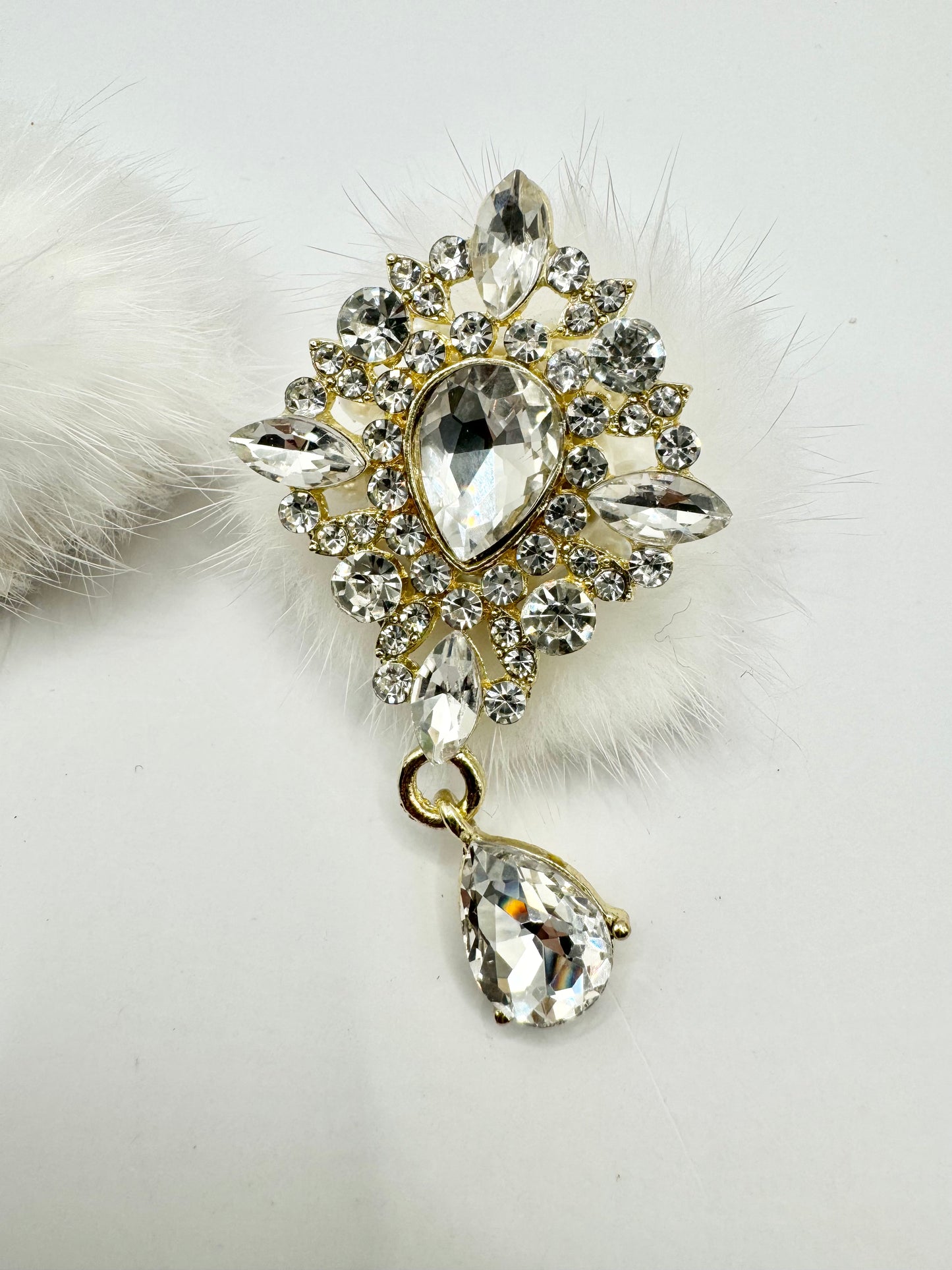 Rhinestone Bead with White Pompom