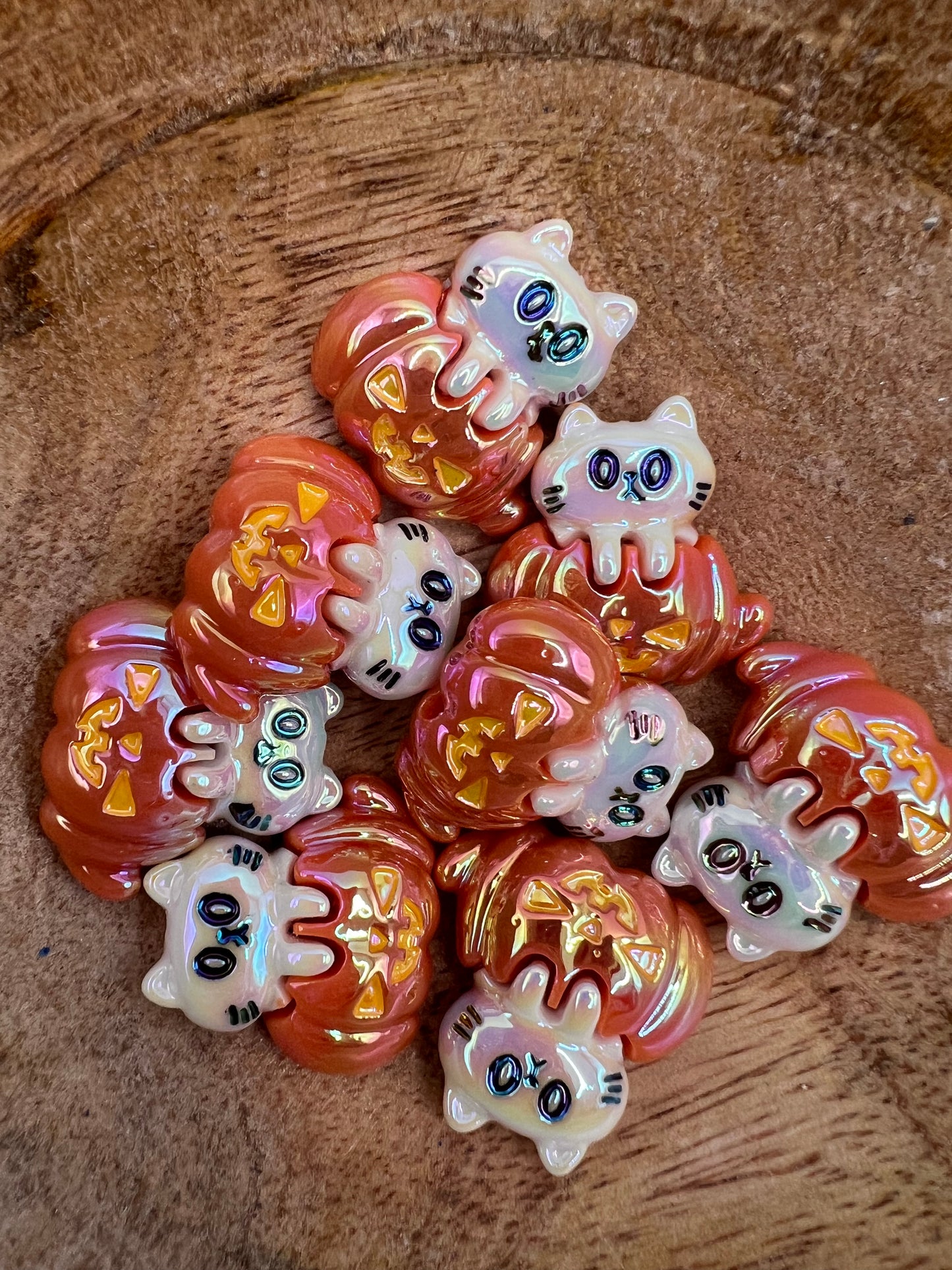 Cat and Pumpkin Bead